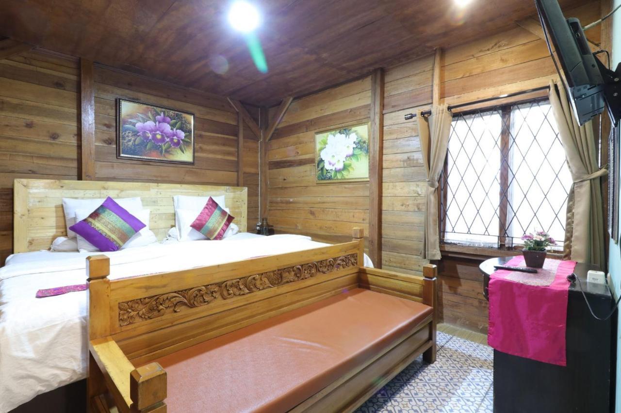Lembur Incu Syariah Villa & Resto Lembang Exterior foto